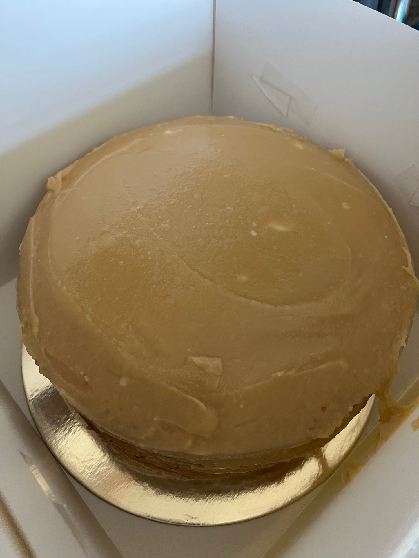Caramel Vanilla Cake